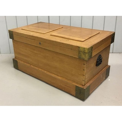 A brass mounted, camphor military campaign chest. Hinged lid with walnut panels. Fully fitted interior, with carry handles to side & original key. Beautiful condition. Dimensions(cm) H50, W99, D52.