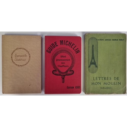 3211 - Three vintage/antique foreign language books, to include two French & one German example. A 'Guide M... 