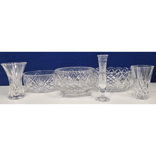 214K - Six items of good quality glassware, mostly crystal. To include three large decorative bowls, one fo... 