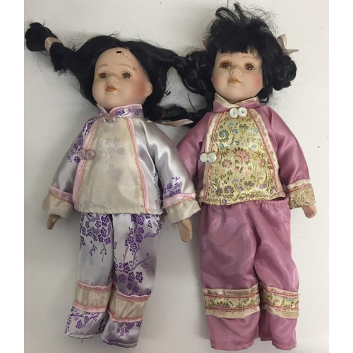 4190 - A collection of eleven souvenir/national costume dolls.