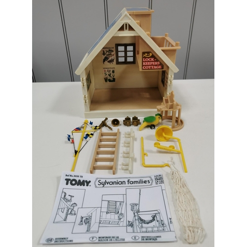 4232 - Sylvanian Families Lock-keeper's Cottage.  Manufacturer/Model No: Tomy 3035.  Unchecked for complete... 