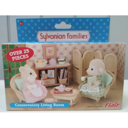 Sylvanian store families conservatory