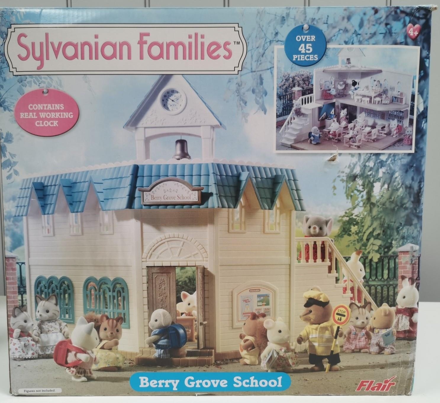 Sylvanian families berry grove sales school