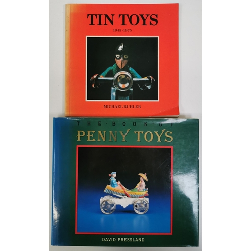 2541 - A collection of seventeen metal & mechanical toy related books & one booklet. To include 'British Ti... 