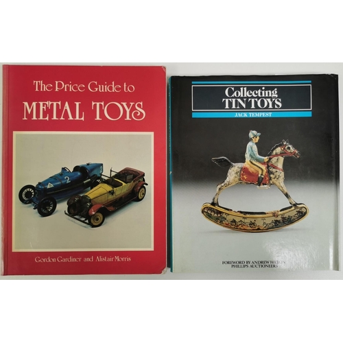 2541 - A collection of seventeen metal & mechanical toy related books & one booklet. To include 'British Ti... 