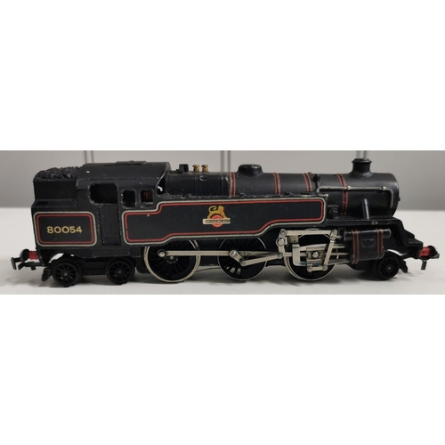 2732 - A collection of two boxed & one unboxed Hornby-Dublo Locomotives. To include 0-6-2 Tank Locomotive B... 