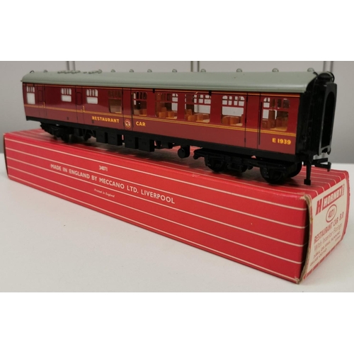 2736 - A collection of five, boxed Hornby-Dublo Coaches. To include Open Corridor Coach 1st Class B.R.; Ope... 