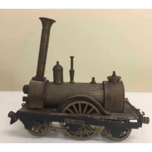 2807 - A 19th century, brass model steam engine. Engine numbered FS-1839. Height 15.5cm, width 17cm.