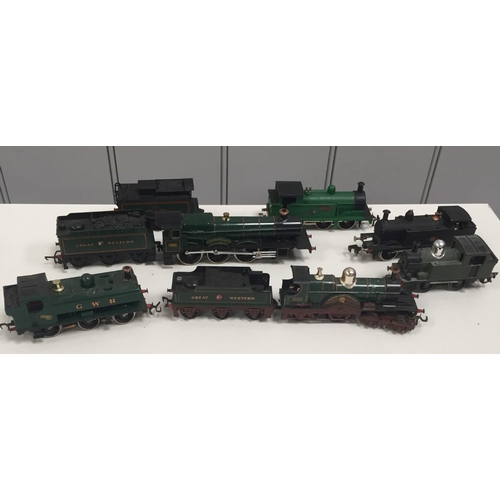 2810 - A collection of unboxed Hornby & Tri-ang Locomotives & Tenders.