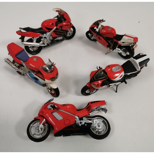 2374 - A large collection of approx. 43, unboxed motorcycle models. To include sports bikes, road bikes, di... 