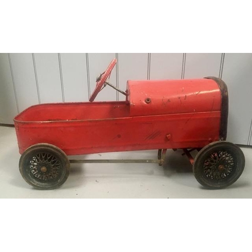 1902 - An early, original 'Triang' pedal car. Original paintwork, may have had steering wheel replaced. Dim... 