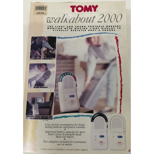 1553 - A boxed 'Tomy - Walkabout 2000' baby monitor. Complete with instructions & one DC Adaptor. PAT Test ... 