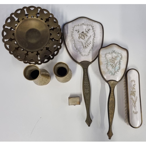 446 - A selection of, predominately brass, vanity & decorative metal ware. Includes a dressing table set &... 