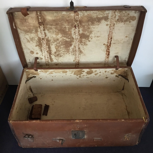 709A - A large vintage traveller's trunk. Initialled 'K.M.S.' to the sides. Missing one strap & key not pre... 