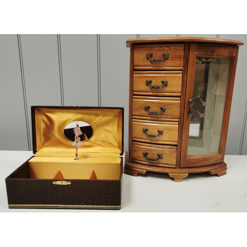 651 - A dressing table jewellery chest/cabinet, with glazed door & five shallow drawers, together with a m... 