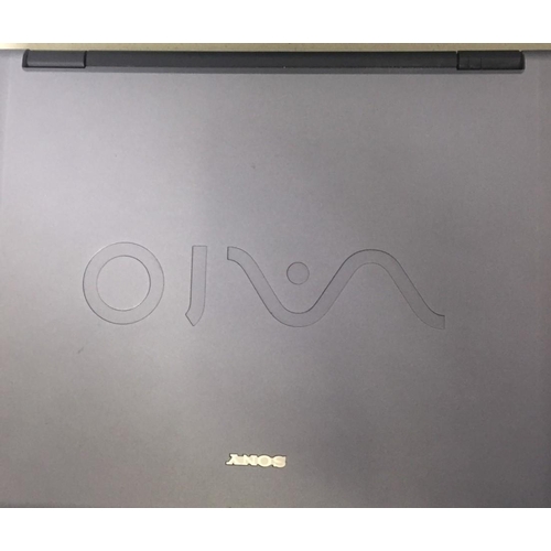 782 - A Sony Vaio PCG-9L1M 15