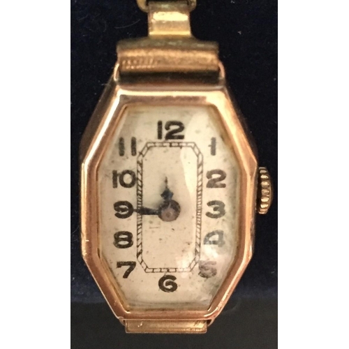 1190 - A Vintage 9ct gold cased, mechanical watch. Reverse inscribed 'H&S 49063'. Rolled gold strap. Tested... 