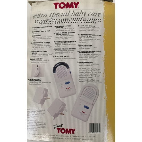 1553 - A boxed 'Tomy - Walkabout 2000' baby monitor. Complete with instructions & one DC Adaptor. PAT Test ... 