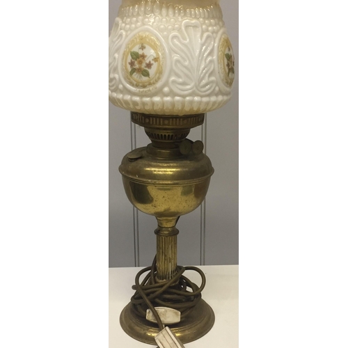 1589 - An elegant 'Duplex' twin-burner brass oil lamp with cream & floral shade & glass chimney. This has b... 