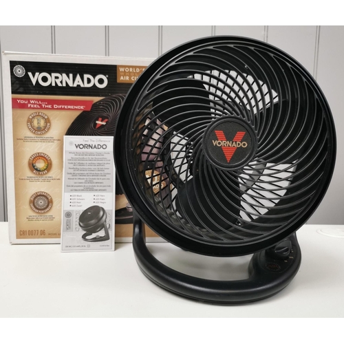 1596 - A boxed 'Vornado' air circulator. Model no.620B. Complete with instruction booklet. Height 35cm, wid... 