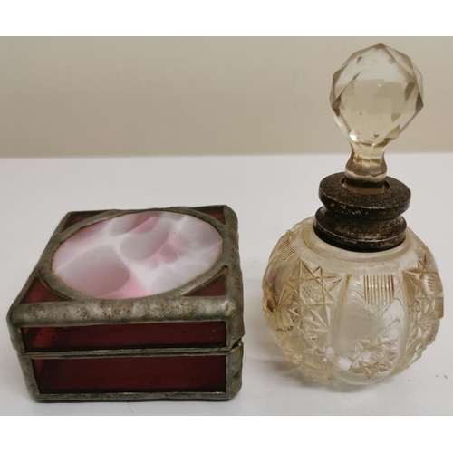 219 - A ruby & pink glass trinket box, together with a vintage perfume bottle (chip in stopper).