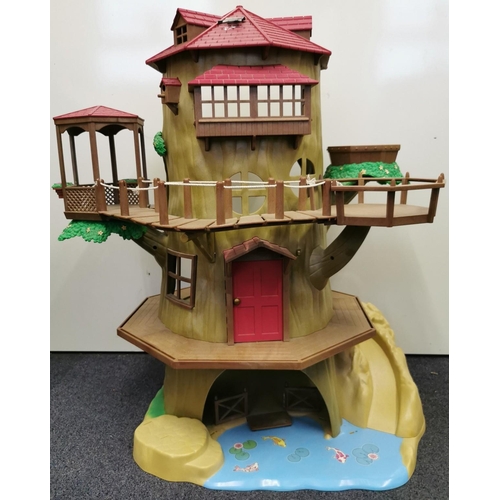 Sylvanian old oak hollow treehouse deals