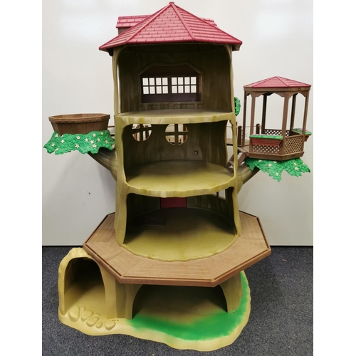 Sylvanian old oak hollow treehouse deals