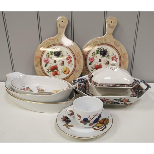 1394 - A selection of ten  pieces of Royal Worcester tableware. 'Evesham' range - three serving dishes, cup... 