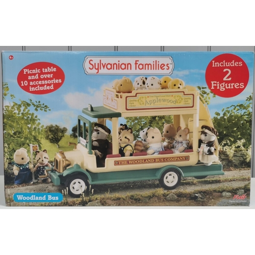 4536 - Sylvanian Families Woodland Bus.  Manufacturer/Model No: Flair 4501.  Unchecked for completeness.