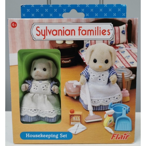 4576 - Sylvanian Families Housekeeping Set.  Manufacturer/Model No: Flair 4706.  Unchecked for completeness... 