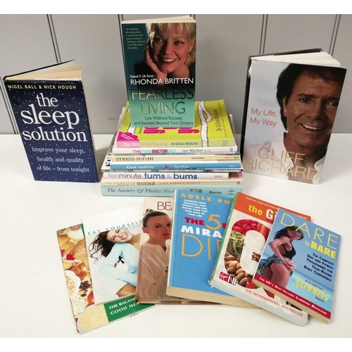 3133 - A selection of twenty-three books related to healthy living, with advice on food, exercise, sleep & ... 