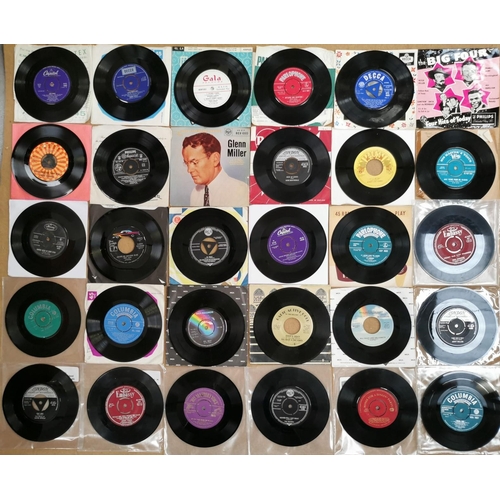 3607 - A collection of sixty 1950's vinyl singles. To include 'Bing Crosby', 'Tommy Steele', 'Glenn Miller'... 