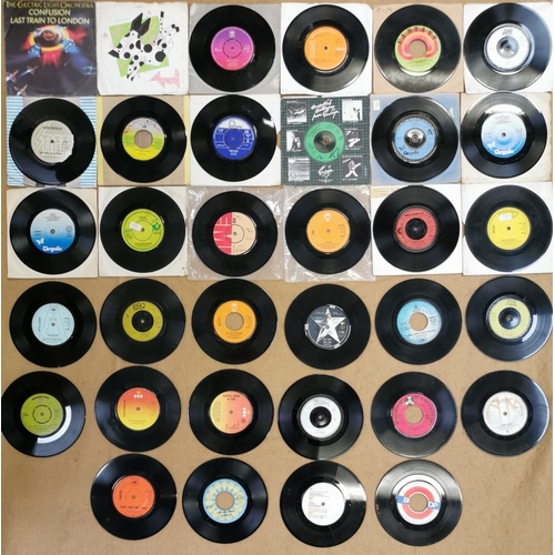 3684 - A collection of sixty-nine 1970's vinyl singles. To include fifteen without sleeves.