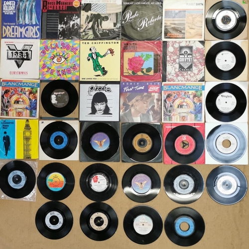 3689 - A collection of seventy-six 1980's/90's vinyl singles. To include nine without sleeves.