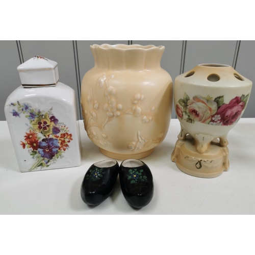 561 - A mixed lot of thirteen pieces of vintage, decorative ceramics & glassware. To include vases, jugs, ... 