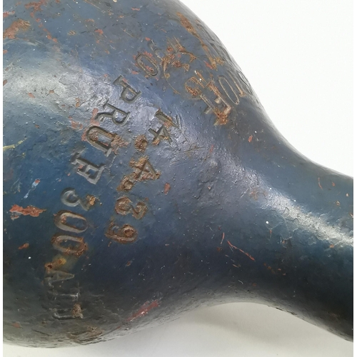 238 - A WWII Luftwaffe Oxygen bottle. Various markings including 14.4.39 date.