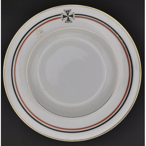 267 - A hand-painted, WWI-era, German Mess Plate. Features a freehand Imperial 1914 Cross. Diameter 24cm.