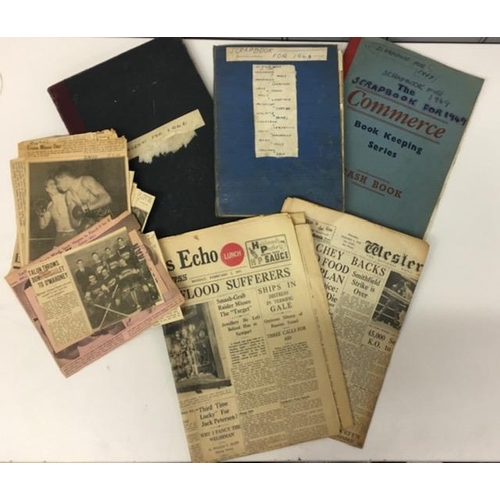 435 - A unique collection of Boxing newspaper cutting scrapbooks & newspapers. Scrapbooks primarily includ... 