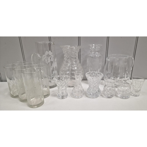 126 - A nineteen-piece collection of glass & crystal tableware. To include matching water jug & tumblers, ... 