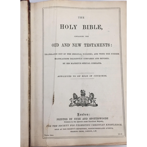 142 - A collection of five antique & vintage books. To include 1915 edition of 'Mrs Beeton's Book of House... 