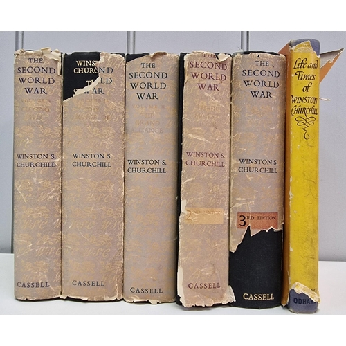 152 - A collection of volumes 1-5 of 'The Second World War', by Winston S Churchill, published by Cassell;... 