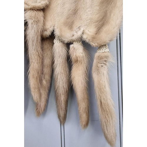 835 - A vintage mink stole.