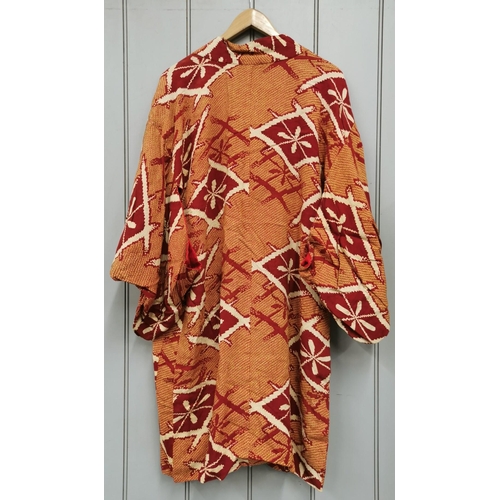 841 - A mid-century, hand-embroidered Japanese silk Kimono, in pale yellow & red, with a traditional patte... 