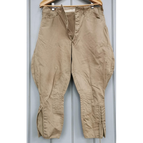 164 - A pair of khaki, WWII Officer's breeches.