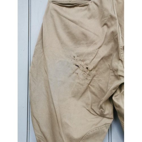 164 - A pair of khaki, WWII Officer's breeches.