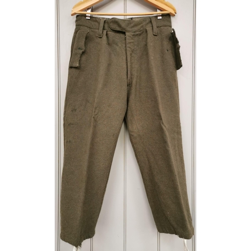 169 - A pair of tan-coloured WWII Royal Marines combat trousers.