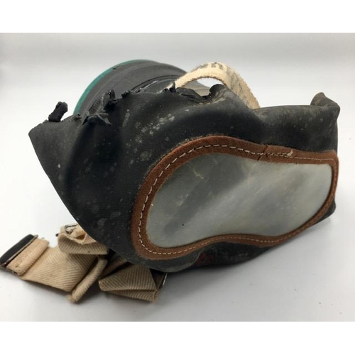 234 - A boxed, WWII British Civilian Respirator.