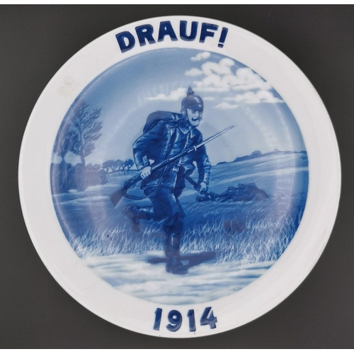 274 - A WW1 Imperial German commemorative plate 'Drauf! 1914'. Maker's mark to base 'Rosenthal'; artist Pr... 