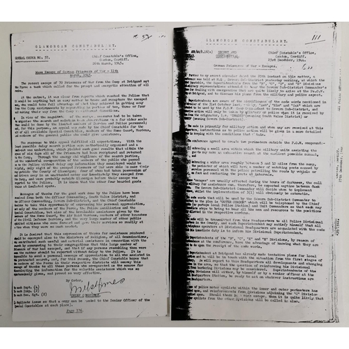 305 - A very interesting collation of top secret & Police records & pictures relating to the escape of sev... 