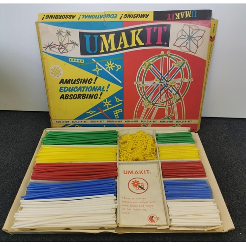 1903 - A very rare, boxed 'Umakit' construction set, by 'Hygienex Industries Ltd', from c.1960's. Unchecked... 